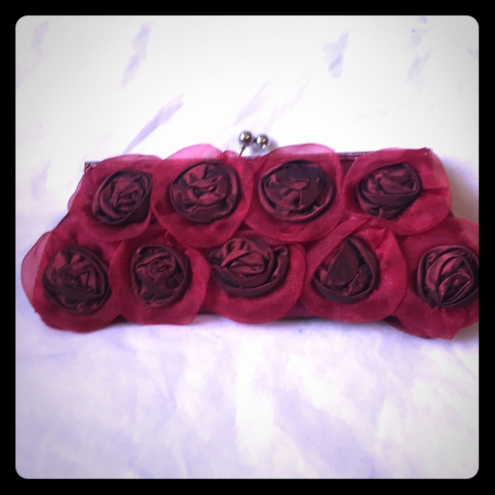 Adore Beautiful Red Rose Vintage Clutch Purse!🌹
